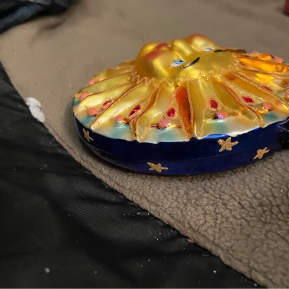 Smiling Sun - Picture 5 of 5